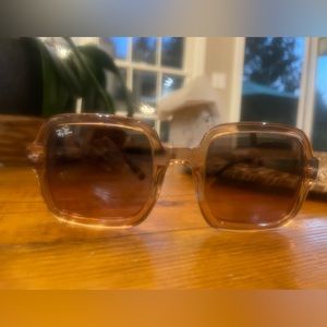 Brand new Ray Bans Never worn “Square II “